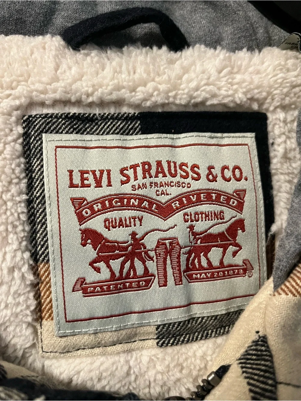 Levis Sherpa Lined Hooded Flannel Jacket Mens XXL Plaid Full Zip Cotton Shacket